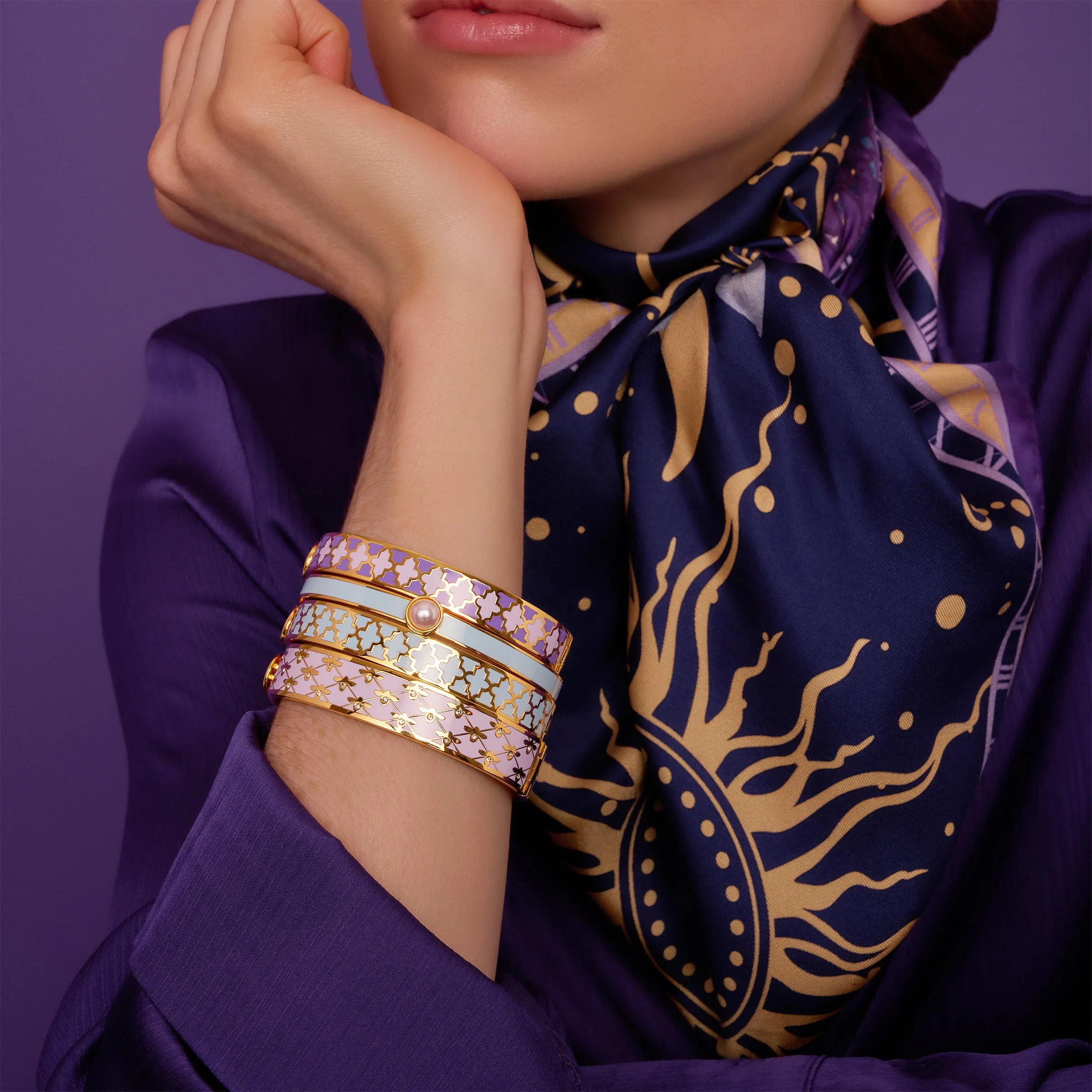 Agama Forget-Me-Not & Gold Bangle