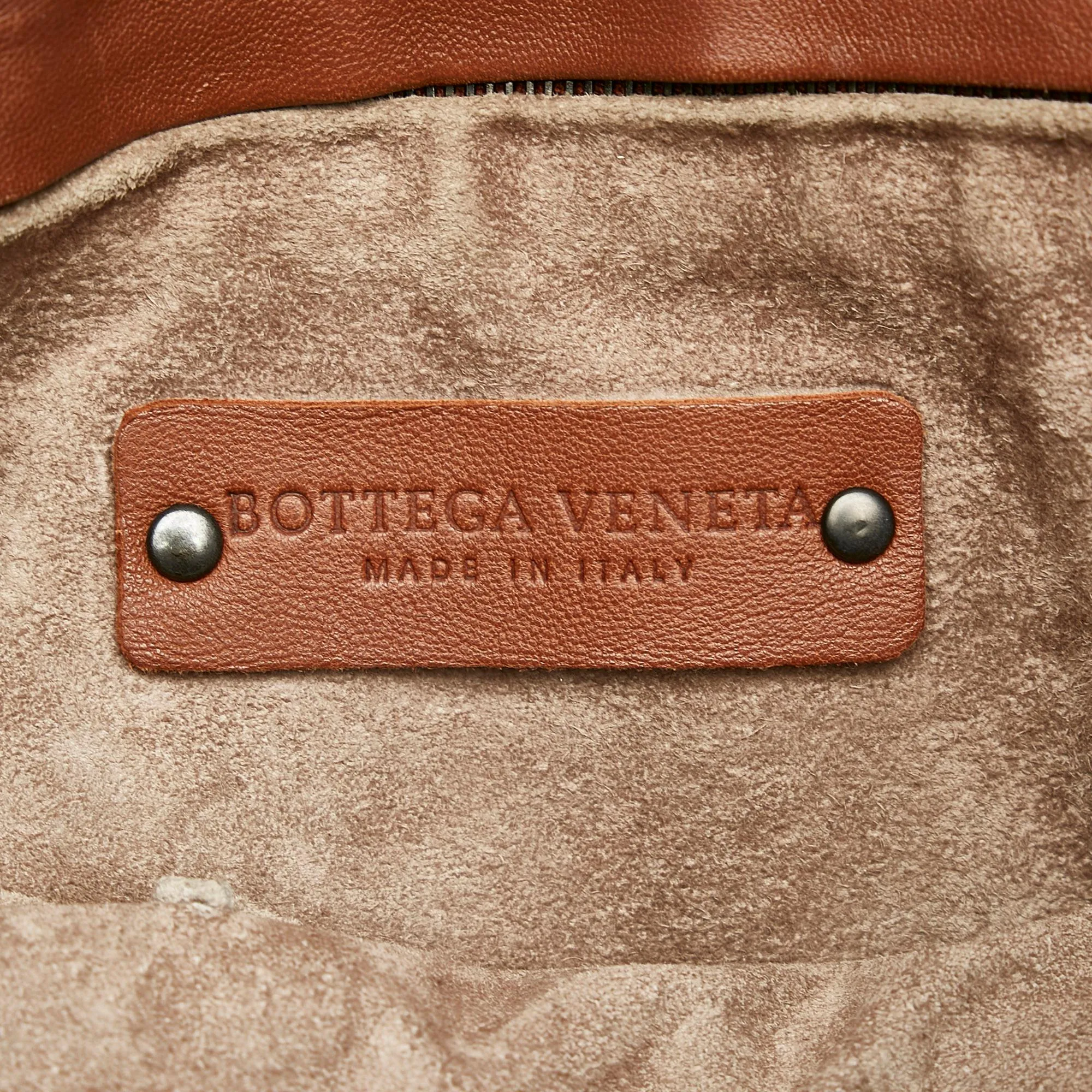 Bottega Veneta Intrecciato Leather Tote Bag (SHG-31765)