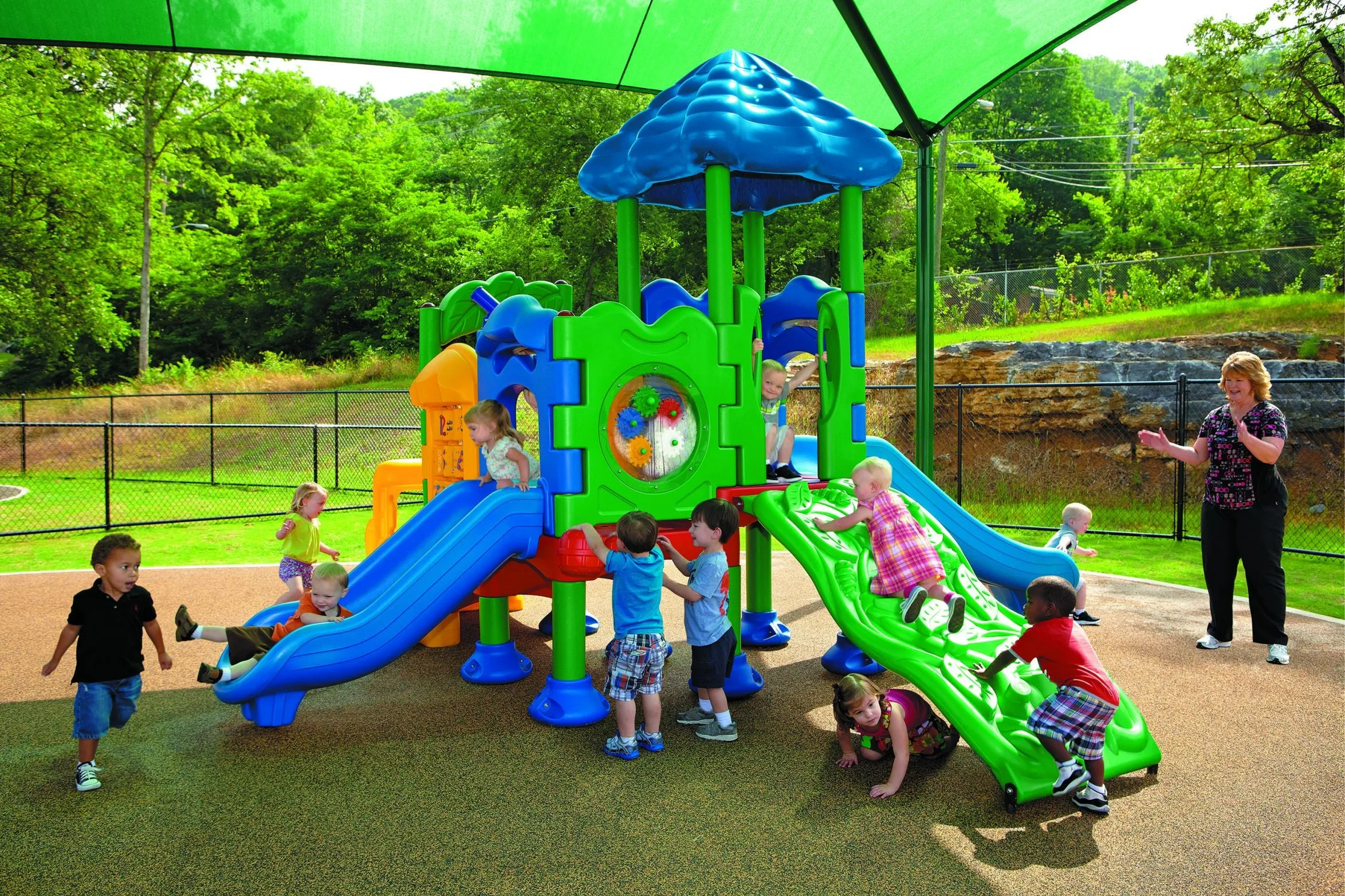 DC-4LG | Commercial Playground Equipment