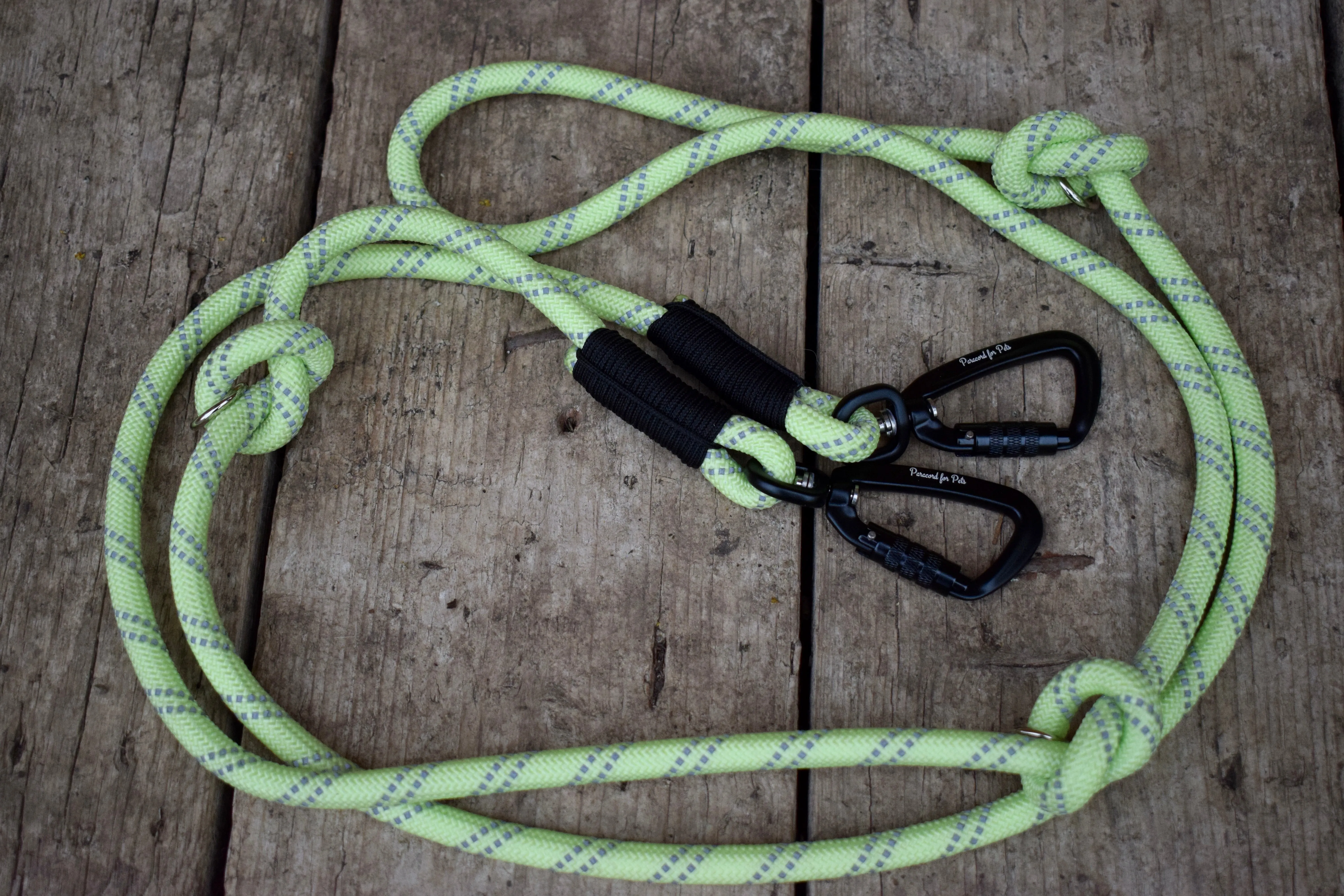 Hands-free Glow in the Dark   Reflectable Dog Leash