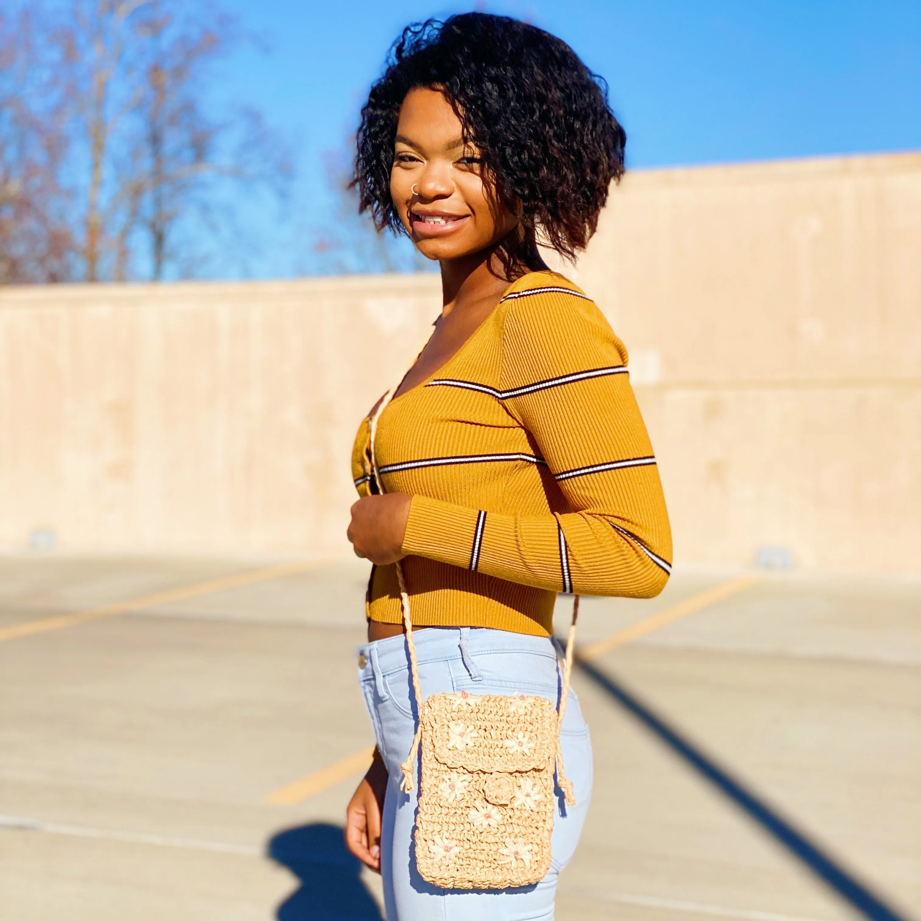 Hip Daisy Crossbody Bag