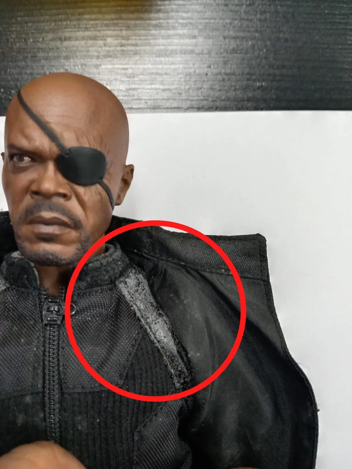 HOT TOYS THE AVENGERS NICK FURY -MMS169