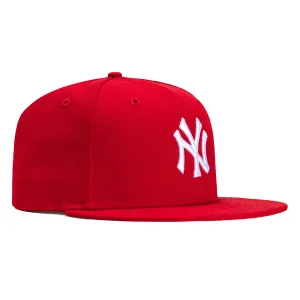 New Era 9Fifty MLB Basic New York Yankees Snapback Hat - Red, White