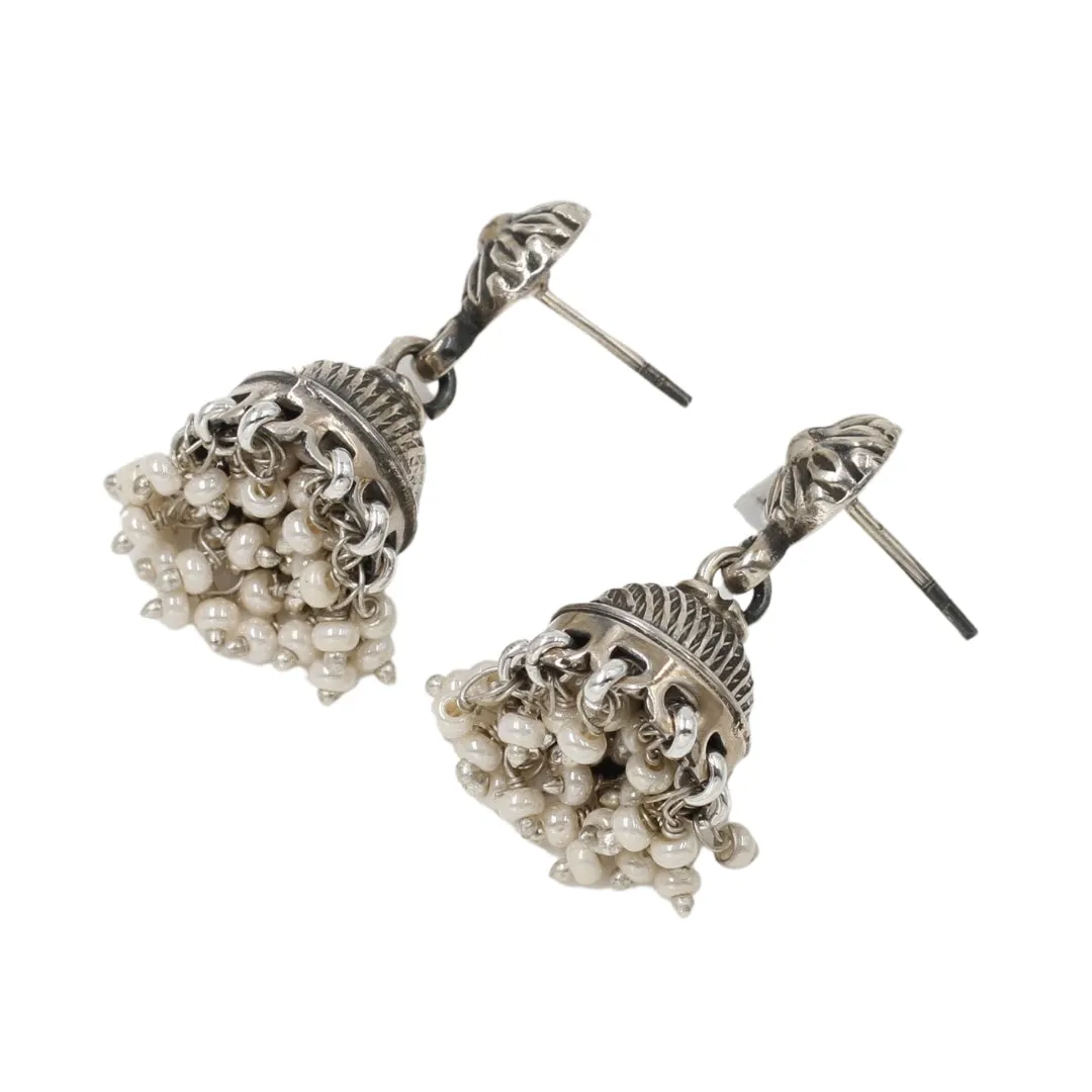 Radiant Elegance: Sangeeta Boochra Silver Handcrafted Earrings