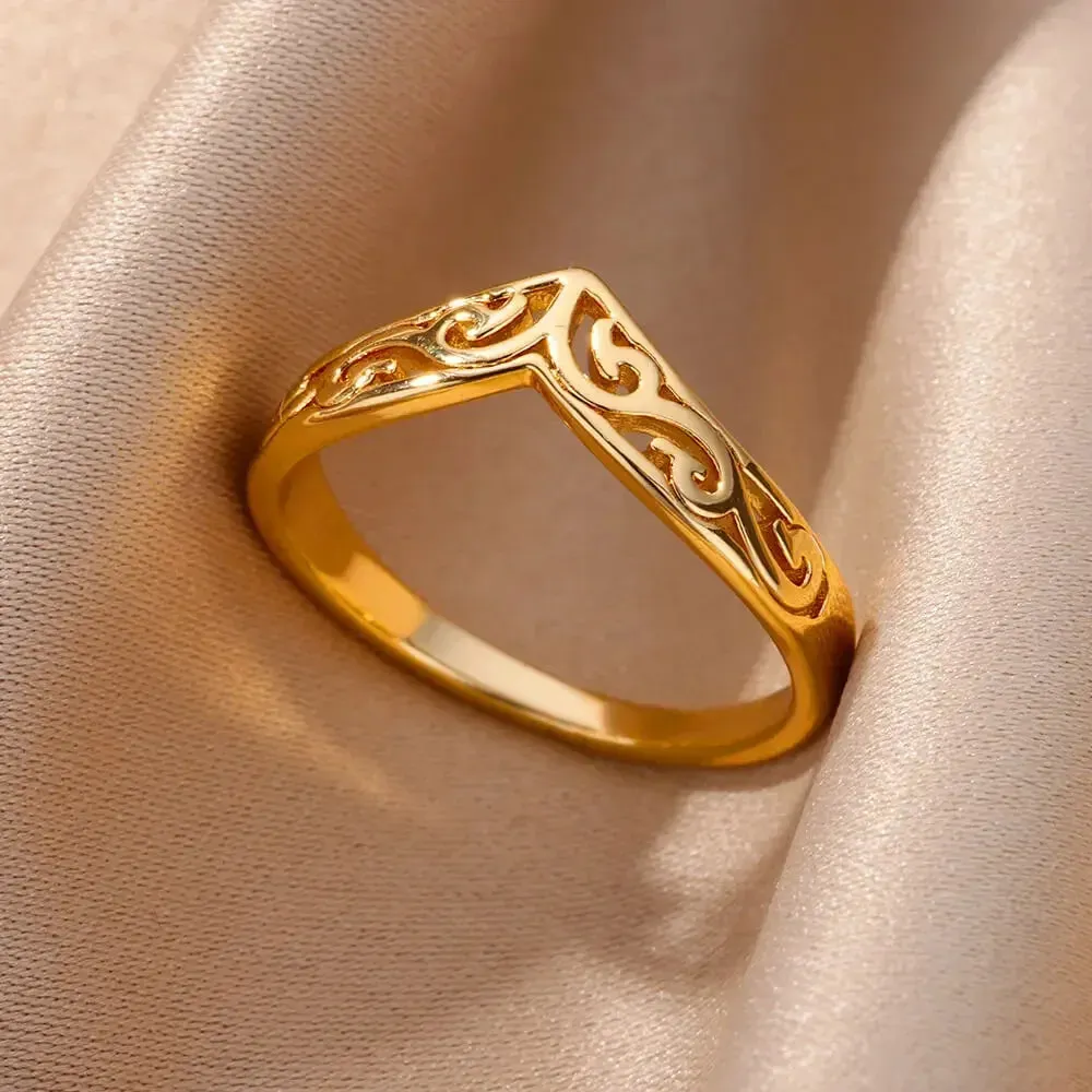 Vintage Stainless Steel Heart Gold Wedding Ring