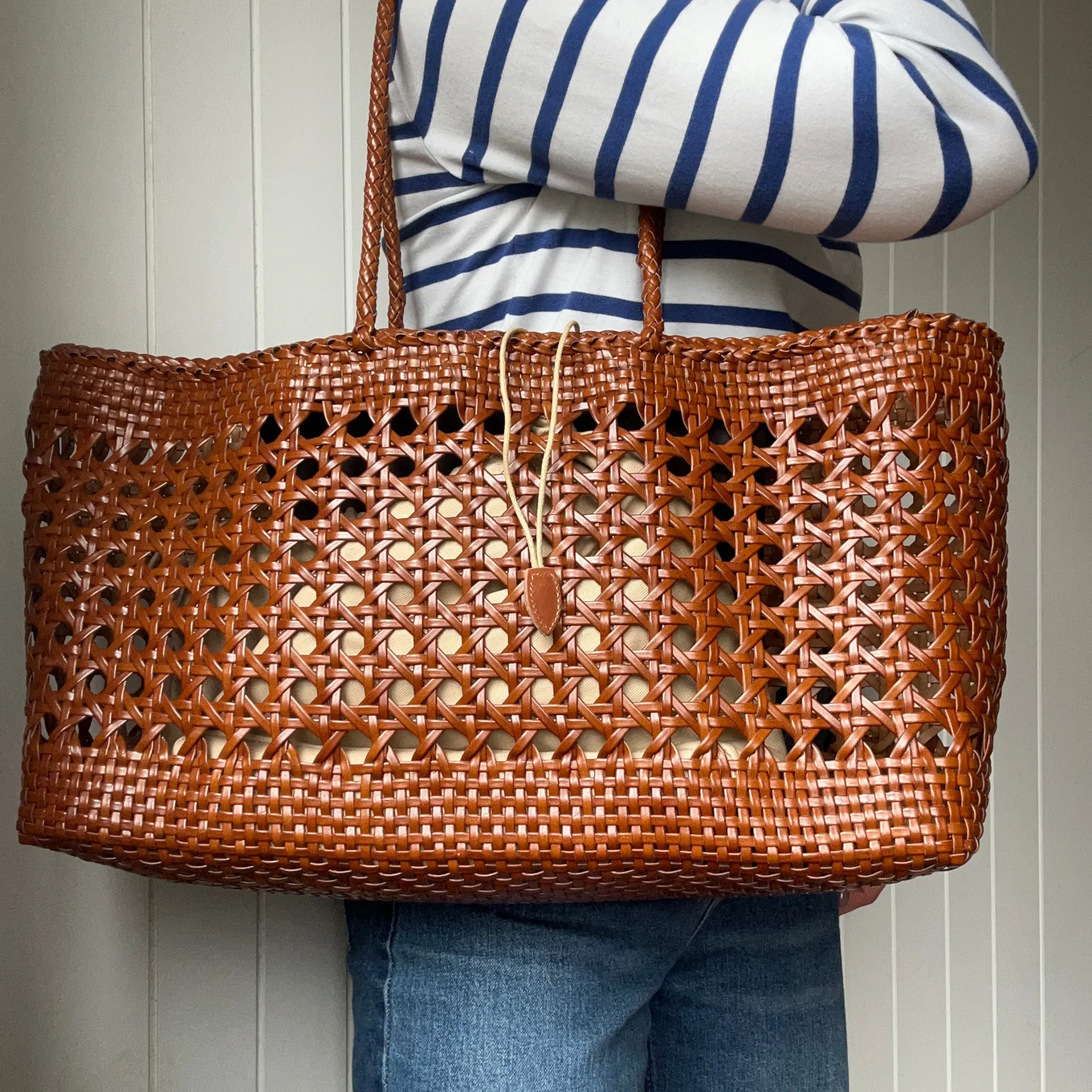 XL Woven Open Weave Leather Basket